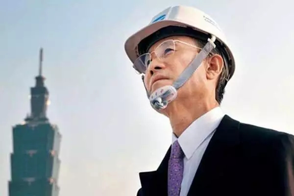 股融易 赵藤雄