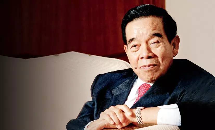 股融易 郑裕彤