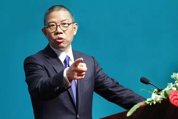 股融易 钟睒睒